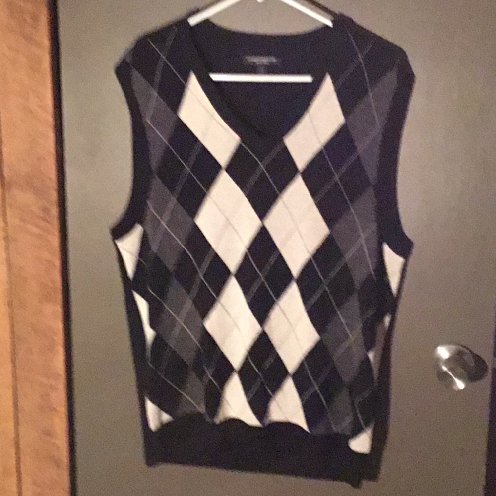 Express Design Studio Large Merino Wool Vest